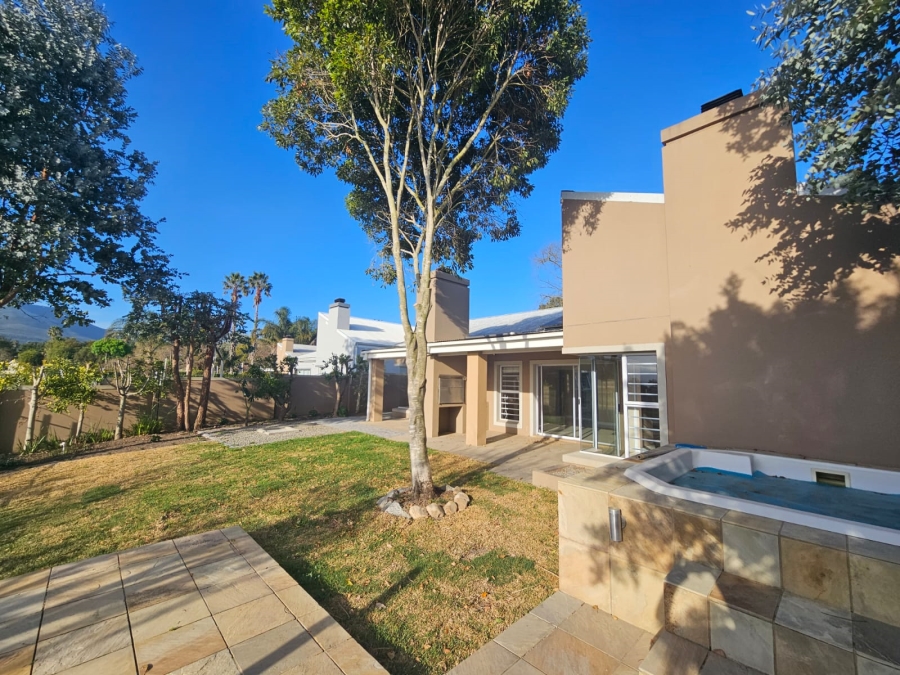 3 Bedroom Property for Sale in Dormehls Drift Western Cape